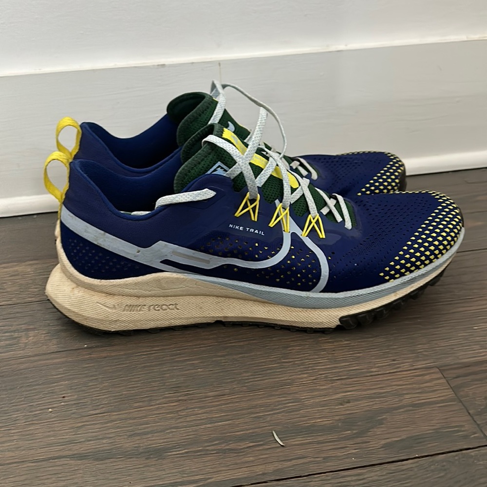 Nike Men's Pegasus Trail 4 Trail Running Shoes